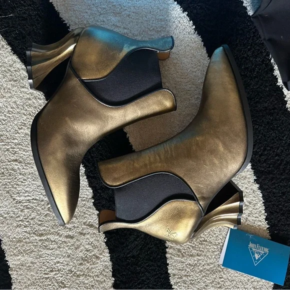 John Fluevog Metallic Gold Sculpted-Heel Chelsea Boots - Picture 3 of 7